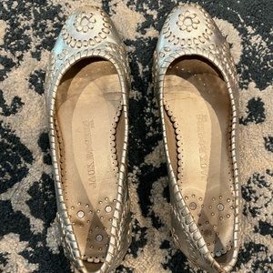 JACK ROGERS platinum silver leather Navajo ballet flats size 5.5